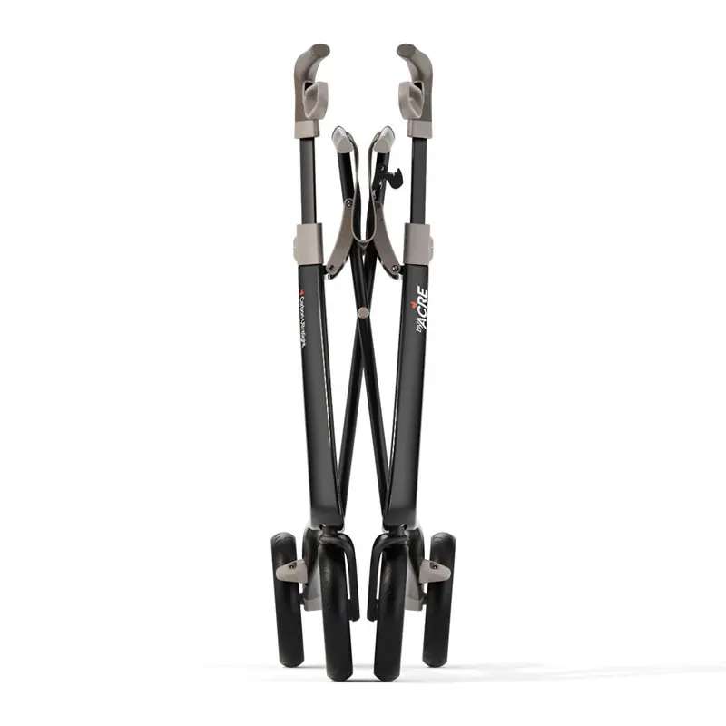 Black Carbon Ultralight folded sideways, viewed from the front
